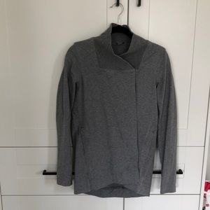 Lululemon grey sweater